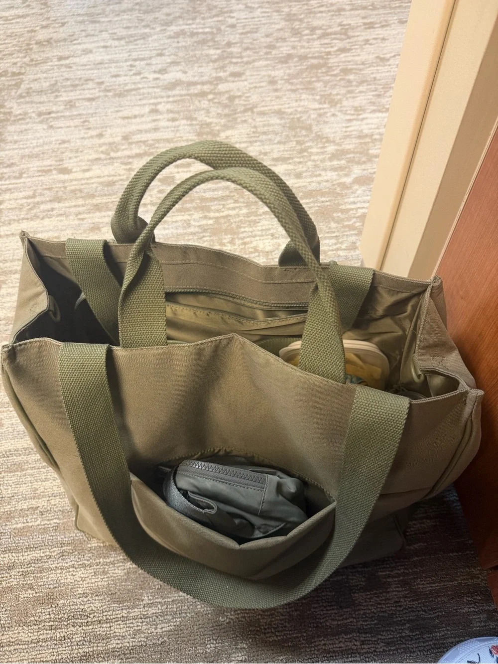 BEIS Olive Green Laptop Tote Bag